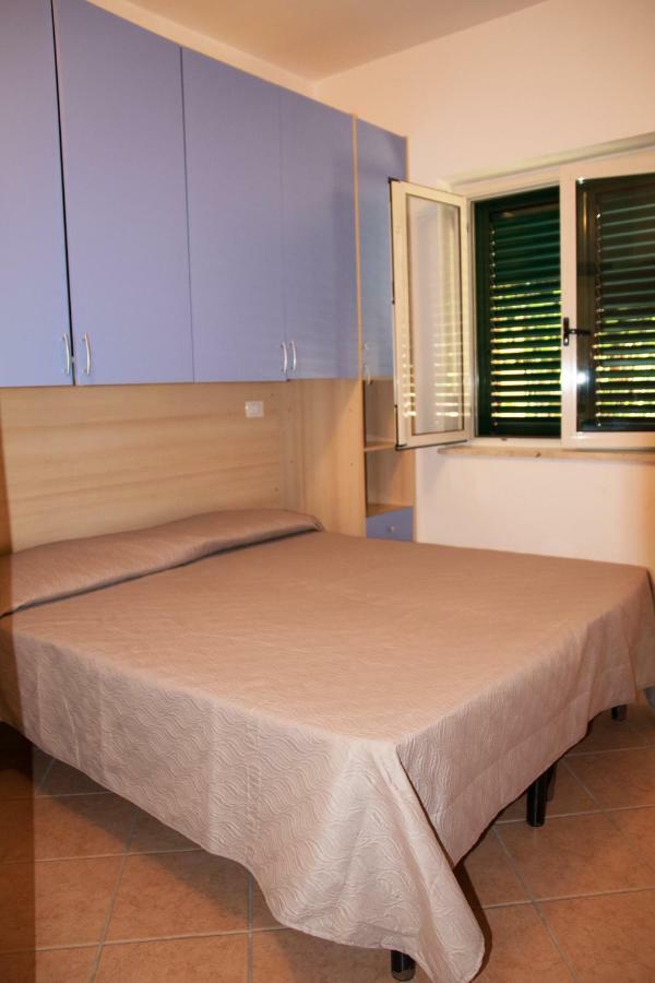 Baia Di Zambrone Aparthotel Kültér fotó